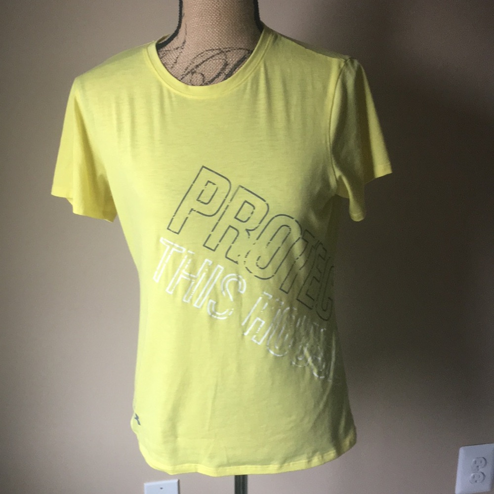 Under Armour Tee Shirt